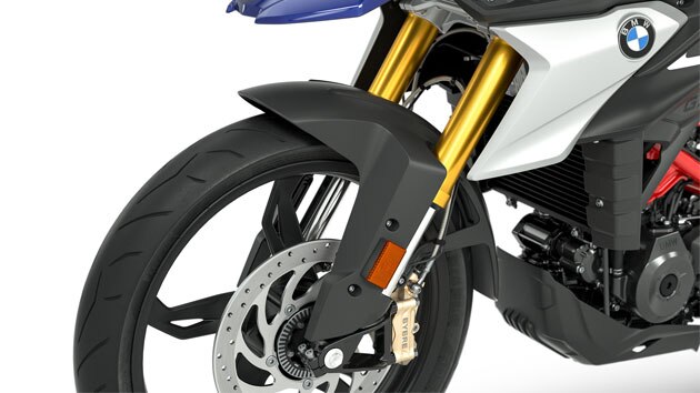 We see the gold anodised upside-down fork of the G 310 GS.