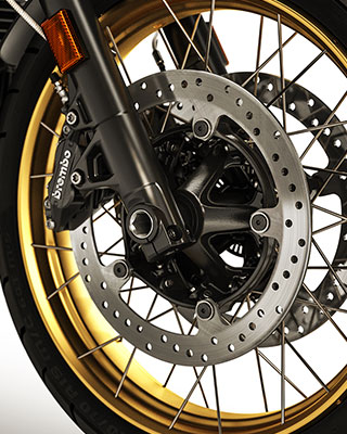 We see the golden rims of the R nineT Urban G/S.