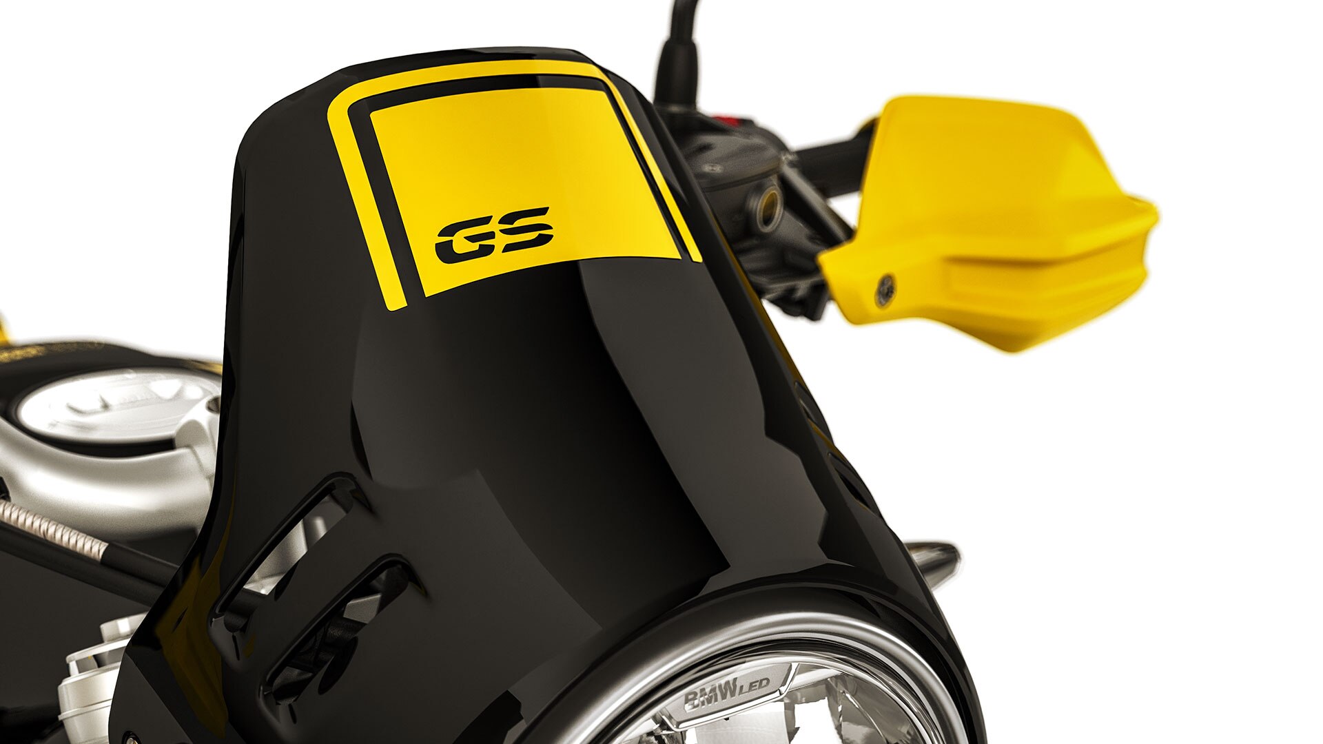 We see the windscreen of the R nineT Urban G/S incl. GS logo.