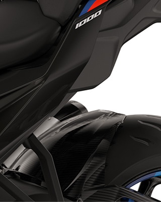 The carbon parts of the M Competition package of the M 1000 XR from BMW Motorrad