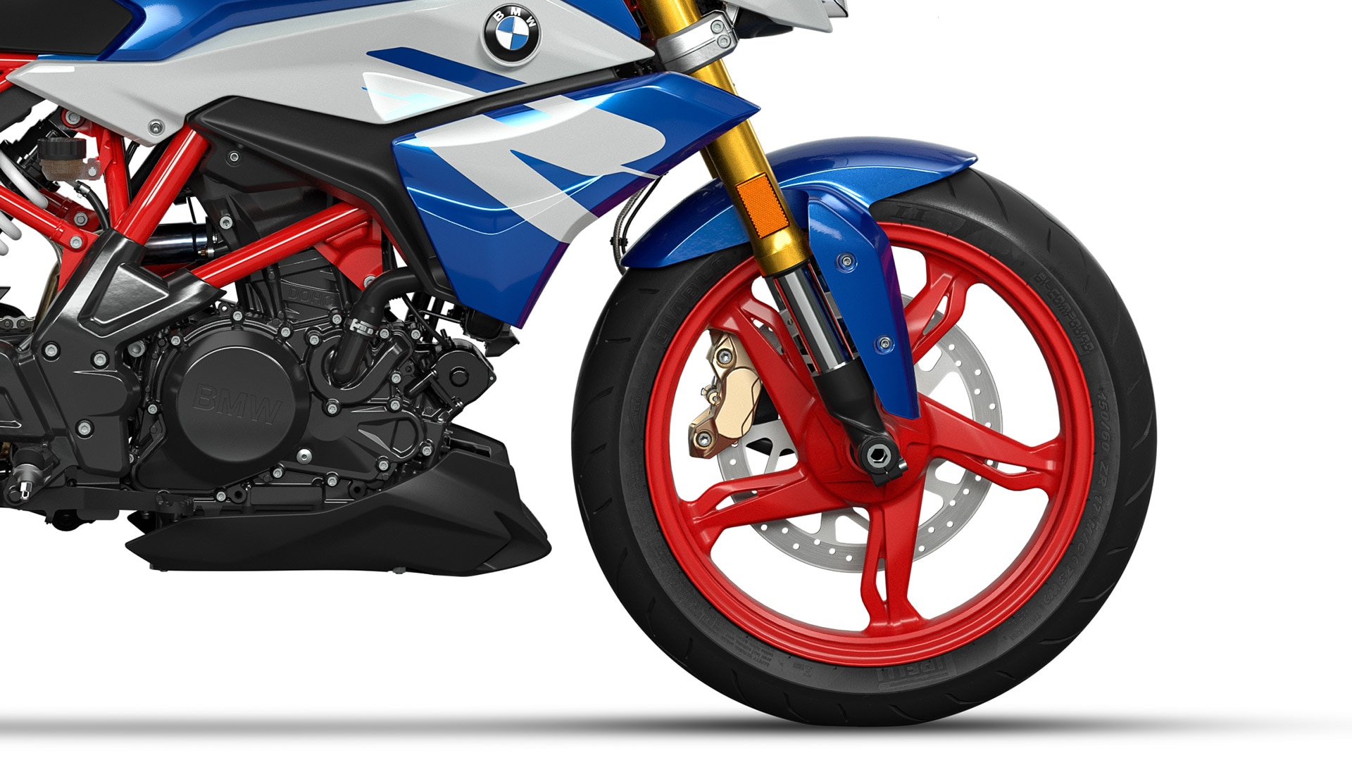We see the aluminium cast wheel of the G 310 R.