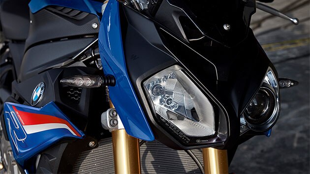 S 1000 R distinctive front