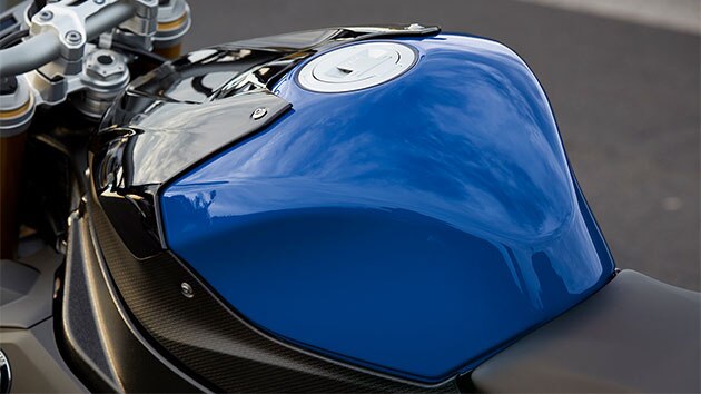 S 1000 R light aluminium tank