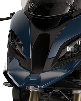 The striking front of the S 1000 XR