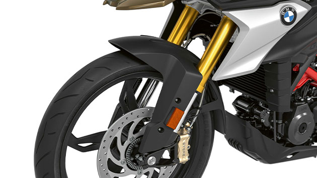 We see the gold anodised upside-down fork of the G 310 GS.